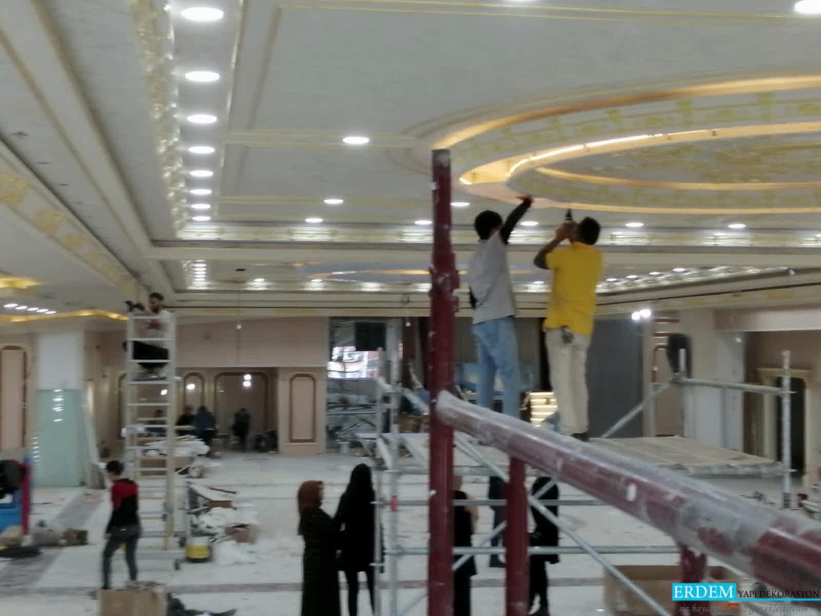 D���n Salonu Duvar ��talama Mimari Tasar�m�