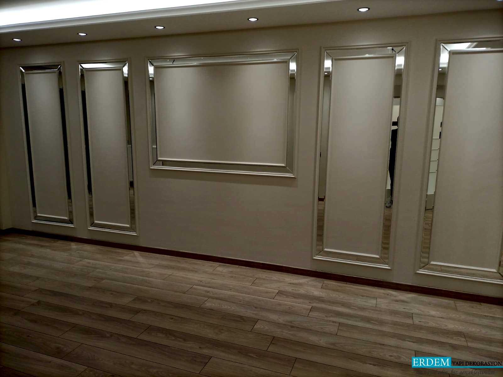 Aynal� duvar ��tas� uygulamam�z