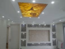 Dekoratif parlatma ta� ve al��pan TV �nitesi �al��mas�